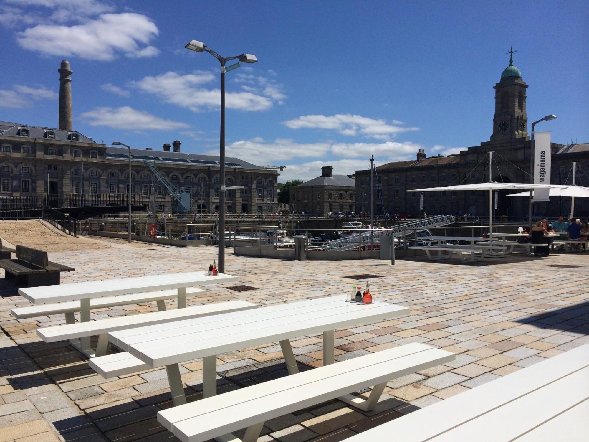 Royal William Yard Apartments Plymouth Bagian luar foto